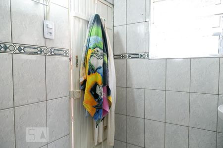 Casa à venda com 119m², 3 quartos e 2 vagasBanheiro de serviço