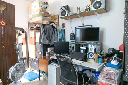 Casa à venda com 119m², 3 quartos e 2 vagasQuarto de serviço