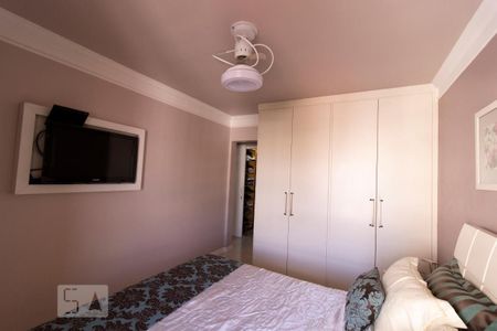 Apartamento à venda com 204m², 4 quartos e 3 vagasQuarto 3 - Suíte