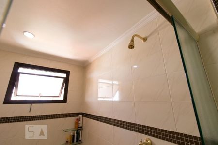Apartamento à venda com 204m², 4 quartos e 3 vagasDetalhe Banheiro Suíte 3
