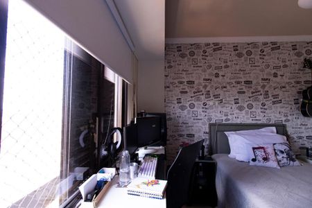 Apartamento à venda com 204m², 4 quartos e 3 vagasDetalhe Quarto 2