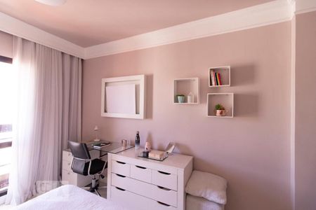 Apartamento à venda com 204m², 4 quartos e 3 vagasQuarto 1 - Suíte