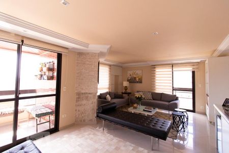 Apartamento à venda com 204m², 4 quartos e 3 vagasSala de Estar