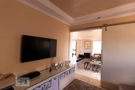 Apartamento à venda com 204m², 4 quartos e 3 vagasSala de TV