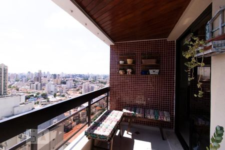 Apartamento à venda com 204m², 4 quartos e 3 vagasVaranda Sala de Estar