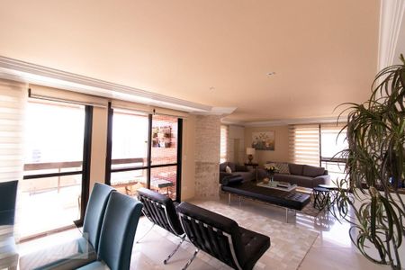 Apartamento à venda com 204m², 4 quartos e 3 vagasSala de Jantar / Sala de Estar