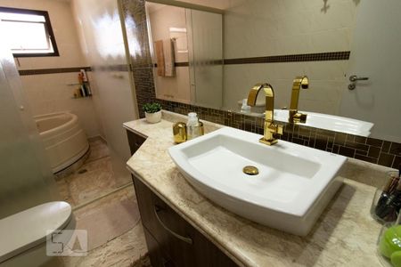 Apartamento à venda com 204m², 4 quartos e 3 vagasBanheiro Suíte 3