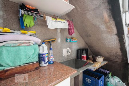 Casa à venda com 235m², 3 quartos e 2 vagasÁrea de serviço 