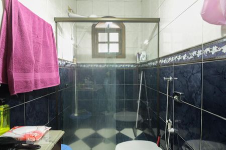 Casa à venda com 235m², 3 quartos e 2 vagasBanheiro Suíte 3