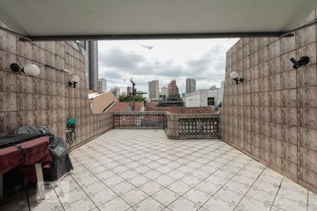 Casa à venda com 235m², 3 quartos e 2 vagasSalão de festas com Churrasqueira 