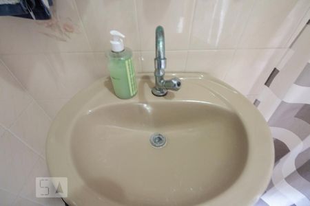 Casa à venda com 235m², 3 quartos e 2 vagasBanheiro Salão de festas com Churrasqueira 