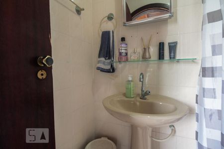 Casa à venda com 235m², 3 quartos e 2 vagasBanheiro Salão de festas com Churrasqueira 