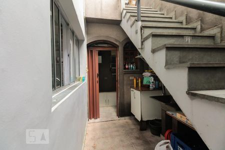 Casa à venda com 235m², 3 quartos e 2 vagasÁrea de serviço 