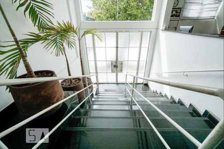 Studio à venda com 36m², 1 quarto e sem vaga Studio à venda com 36m², 1 quarto e sem vagaÁrea Comum - Entrada do Condomínio