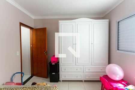 Casa à venda com 3 quartos, 92m² em Vila Araguaia, São Paulo