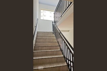 Apartamento para alugar com 56m², 2 quartos e sem vagaÁrea comum