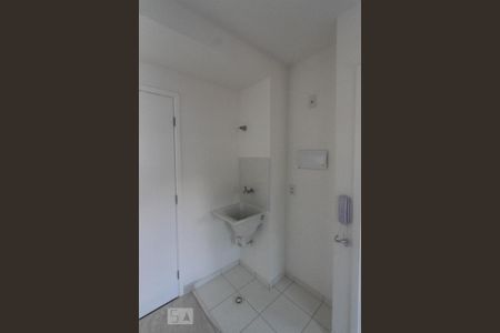 Apartamento para alugar com 24m², 1 quarto e sem vaga Apartamento para alugar com 24m², 1 quarto e sem vagaCozinha e Área de Serviço
