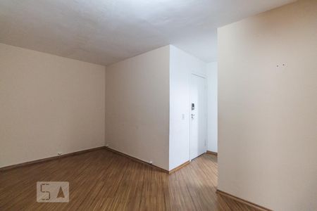 Sala de apartamento para alugar com 4 quartos, 62m² em Jardim Santa Teresinha, São Paulo
