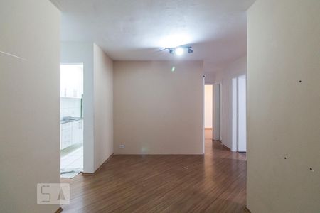 Sala de apartamento para alugar com 4 quartos, 62m² em Jardim Santa Teresinha, São Paulo