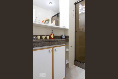 Apartamento à venda com 88m², 2 quartos e 1 vagaBanheiro social 