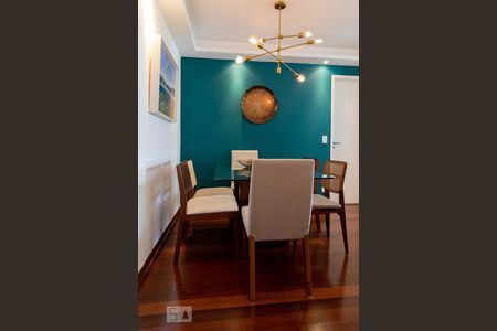 Apartamento à venda com 88m², 2 quartos e 1 vagaSala