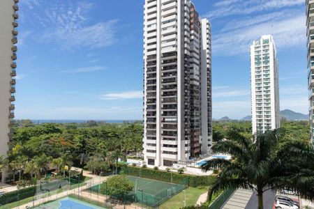 Apartamento à venda com 88m², 2 quartos e 1 vagaVista da varanda 