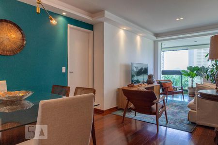 Apartamento à venda com 88m², 2 quartos e 1 vagaSala