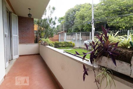 sacada  de apartamento para alugar com 3 quartos, 164m² em Santo Antônio, Porto Alegre