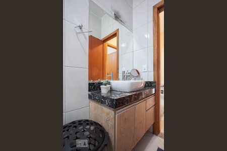 Apartamento para alugar com 80m², 3 quartos e 1 vaga Apartamento para alugar com 80m², 3 quartos e 1 vagaBanheiro social