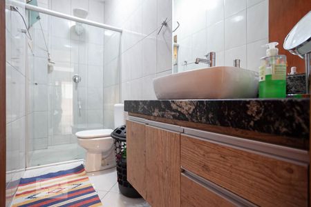 Apartamento para alugar com 80m², 3 quartos e 1 vaga Apartamento para alugar com 80m², 3 quartos e 1 vagaBanheiro social