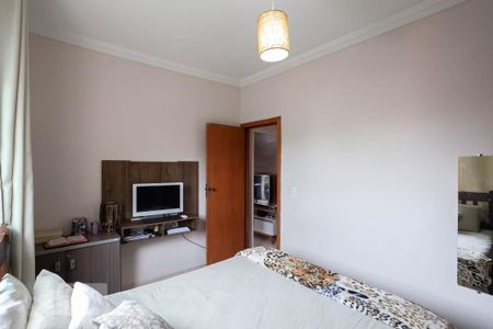 Apartamento para alugar com 80m², 3 quartos e 1 vaga Apartamento para alugar com 80m², 3 quartos e 1 vagaSuíte