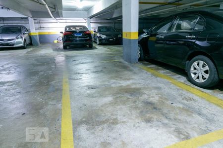 Apartamento à venda com 52m², 2 quartos e 1 vaga Apartamento à venda com 52m², 2 quartos e 1 vagaGaragem