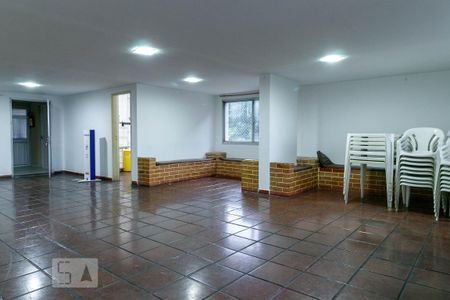 Apartamento à venda com 52m², 2 quartos e 1 vaga Apartamento à venda com 52m², 2 quartos e 1 vagaÁrea comum - Salão de festas