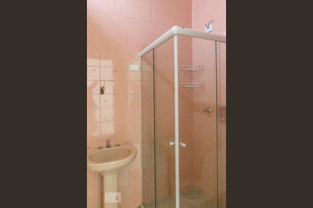 Banheiro da Suíte 1 de casa para alugar com 4 quartos, 300m² em Lapa de Baixo, São Paulo