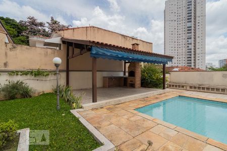 Apartamento à venda com 60m², 2 quartos e 1 vagaChurrasqueira