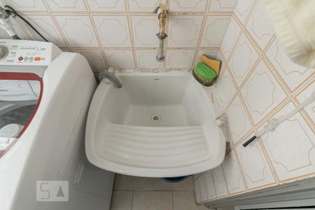 Apartamento à venda com 60m², 2 quartos e 1 vagaÁrea de Serviço