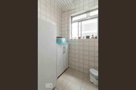 Apartamento à venda com 60m², 2 quartos e 1 vagaÁrea de Serviço