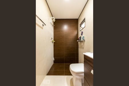 Casa à venda com 98m², 2 quartos e 1 vagaBanheiro suíte