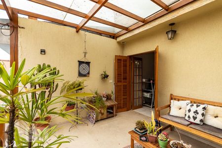 Casa à venda com 98m², 2 quartos e 1 vagaVaranda quarto suíte