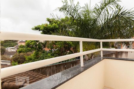 Sacada do Quarto 2 de apartamento para alugar com 2 quartos, 54m² em Presidente Roosevelt, Uberlândia