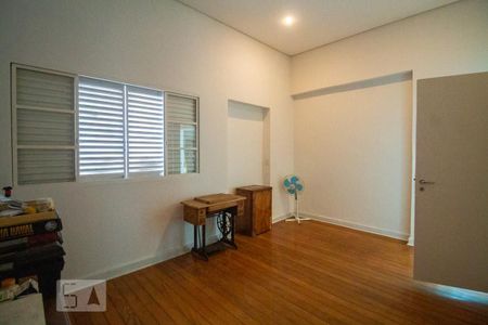 Casa para alugar com 650m², 6 quartos e 10 vagas Casa para alugar com 650m², 6 quartos e 10 vagasSuíte 5