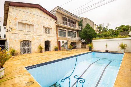 Casa para alugar com 650m², 6 quartos e 10 vagas Casa para alugar com 650m², 6 quartos e 10 vagas Piscina