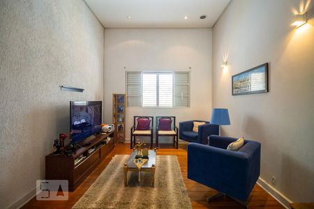 Sala 2 de casa para alugar com 6 quartos, 650m² em Vila Mariana, São Paulo