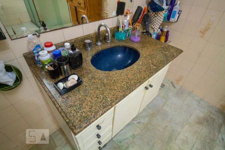 Casa para alugar com 650m², 6 quartos e 10 vagas Casa para alugar com 650m², 6 quartos e 10 vagasBanheiro da Suíte 1