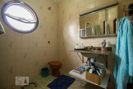 Casa para alugar com 650m², 6 quartos e 10 vagas Casa para alugar com 650m², 6 quartos e 10 vagasBanheiro da Suíte 3