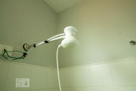 Casa para alugar com 650m², 6 quartos e 10 vagas Casa para alugar com 650m², 6 quartos e 10 vagasBanheiro da Suíte 5