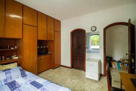 Casa para alugar com 650m², 6 quartos e 10 vagas Casa para alugar com 650m², 6 quartos e 10 vagasSuíte 4