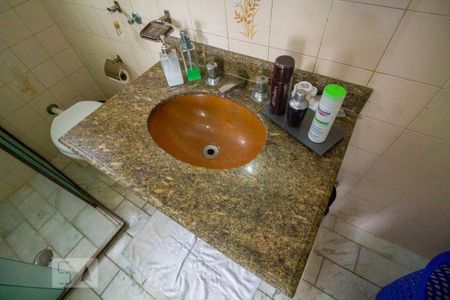 Casa para alugar com 650m², 6 quartos e 10 vagas Casa para alugar com 650m², 6 quartos e 10 vagasBanheiro da Suíte 4