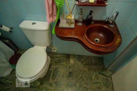 Casa para alugar com 650m², 6 quartos e 10 vagas Casa para alugar com 650m², 6 quartos e 10 vagasLavabo