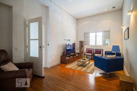 Sala 2 de casa para alugar com 6 quartos, 650m² em Vila Mariana, São Paulo